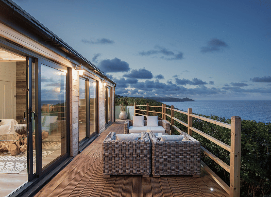 bespoke_wellness_retreats_6vg7uOKN.png