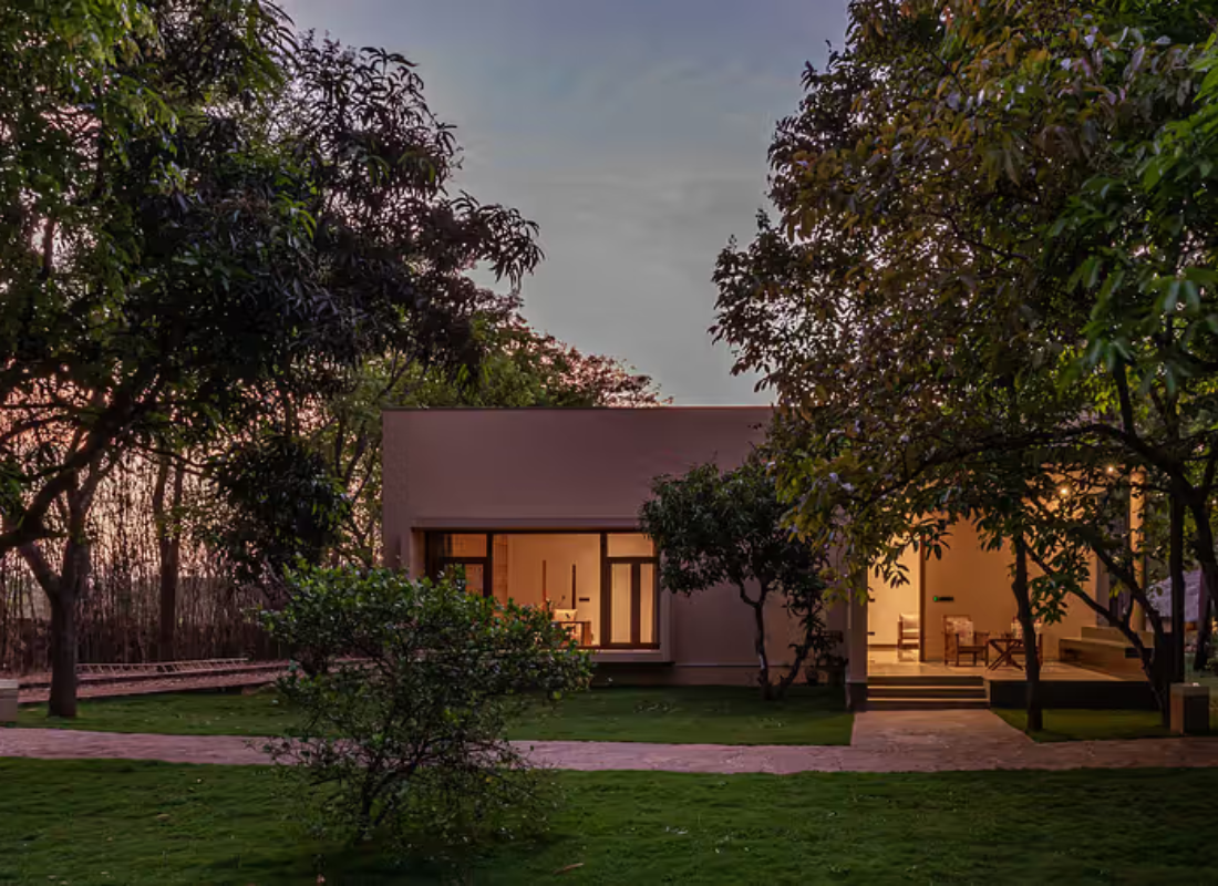 bespoke_wellness_retreats_XMWcTMRF.png