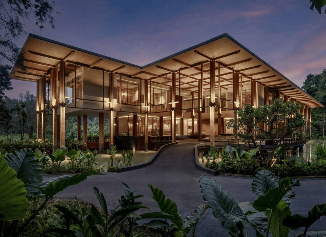 bespoke_wellness_retreats_b4tj5Mgs.png