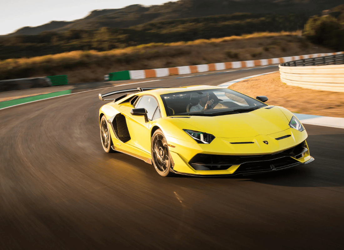 car_rental_M5j635W5.png