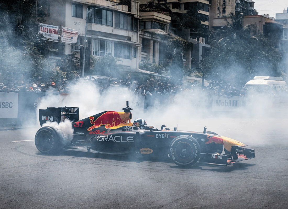 formula_one_vip_experiences_BpmcC9Dg.png