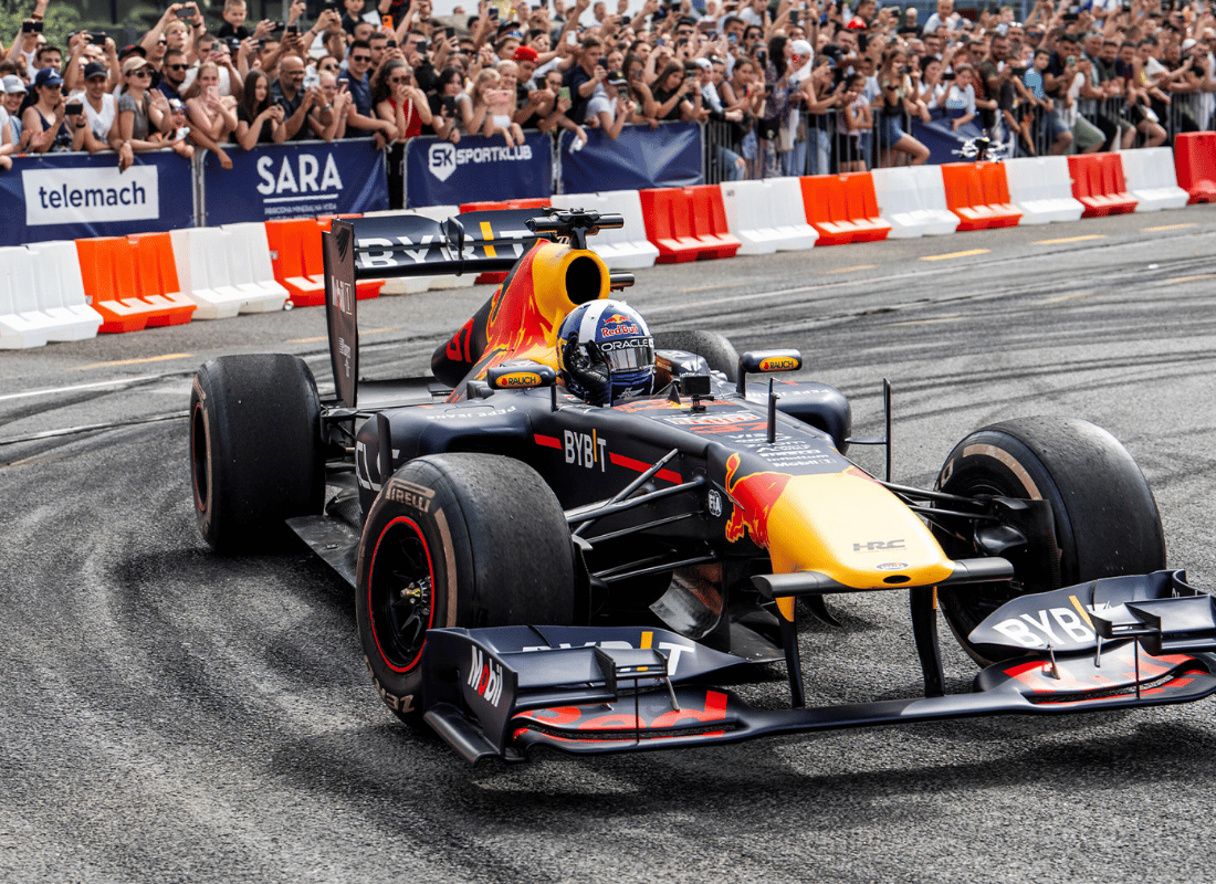 formula_one_vip_experiences_OkUNad1R.png