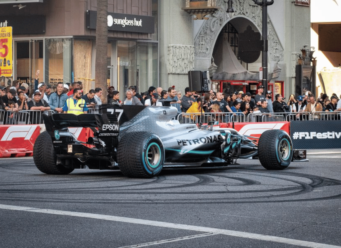 formula_one_vip_experiences_jey2rCjX.png