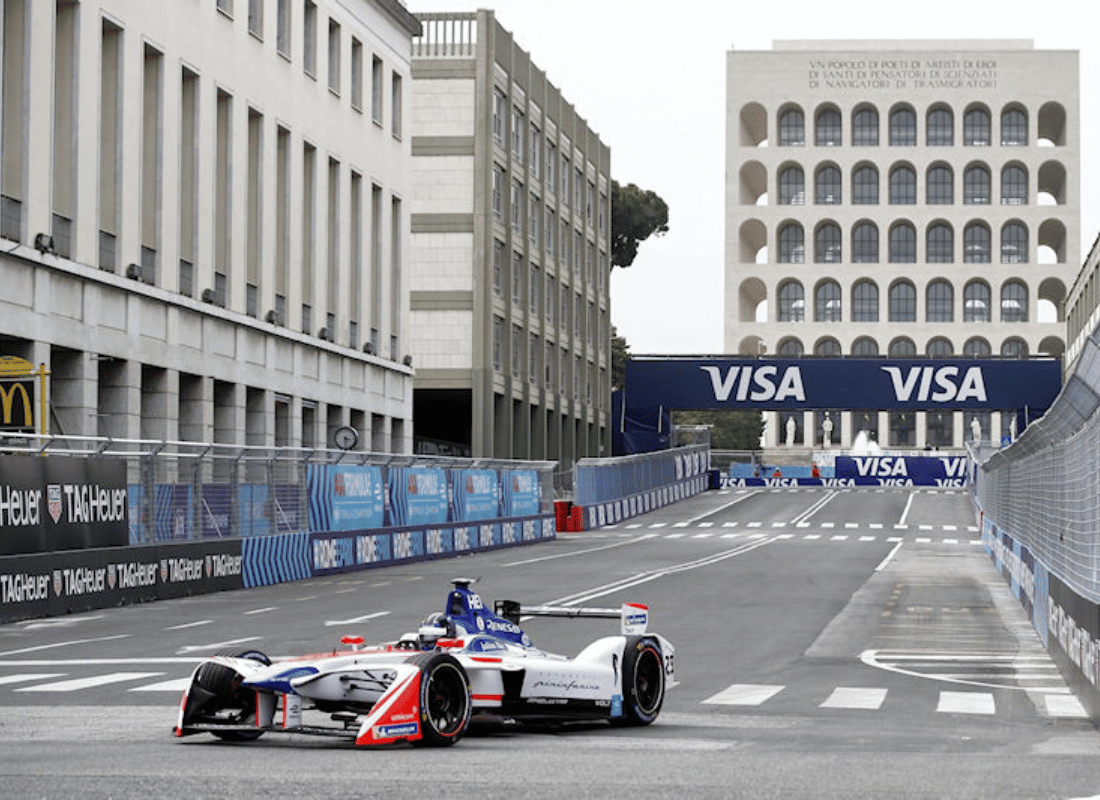 formula_one_vip_experiences_vyA0xM1n.png