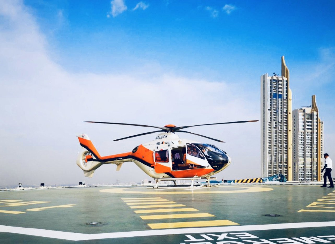 heli_charters_1FzNyBBh.png