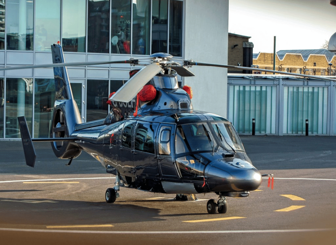 heli_charters_AtAz0gm5.png