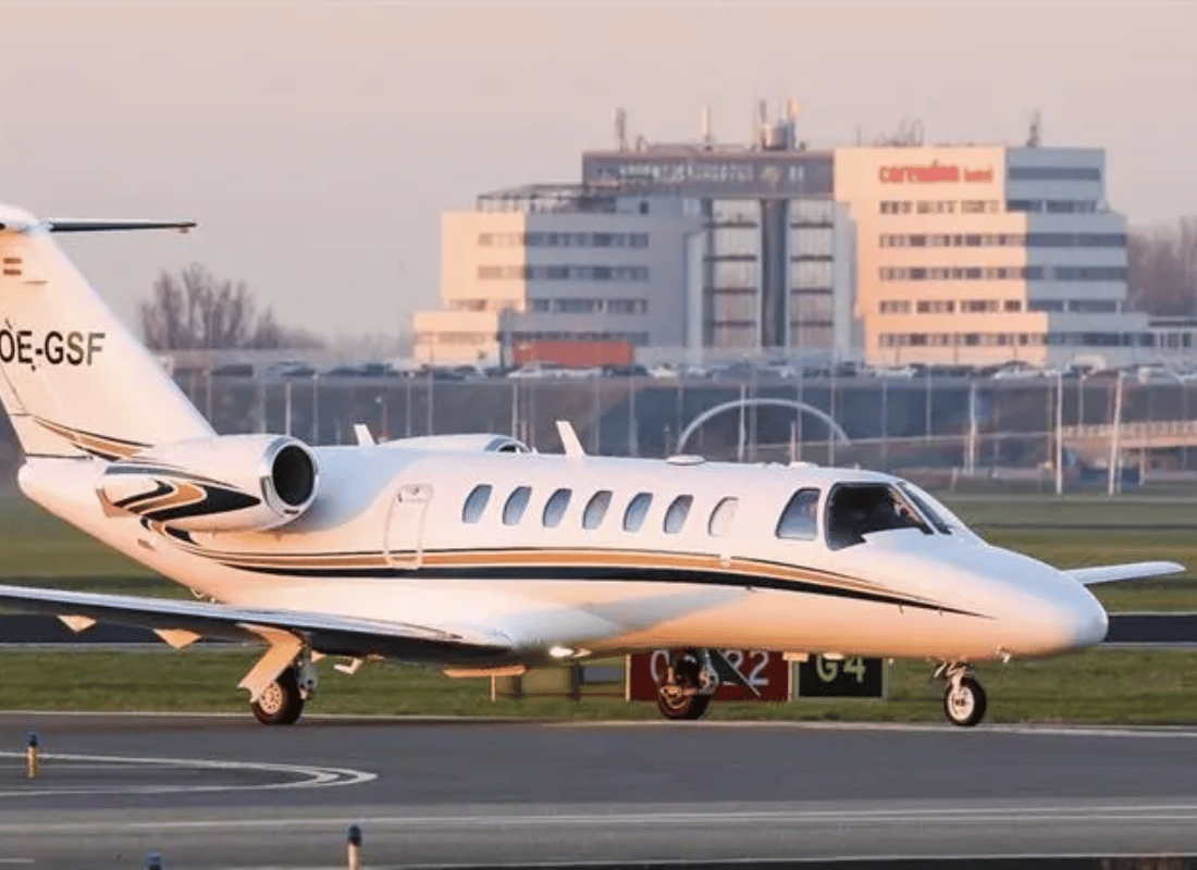 jet_rental_UBgMOZUB.png