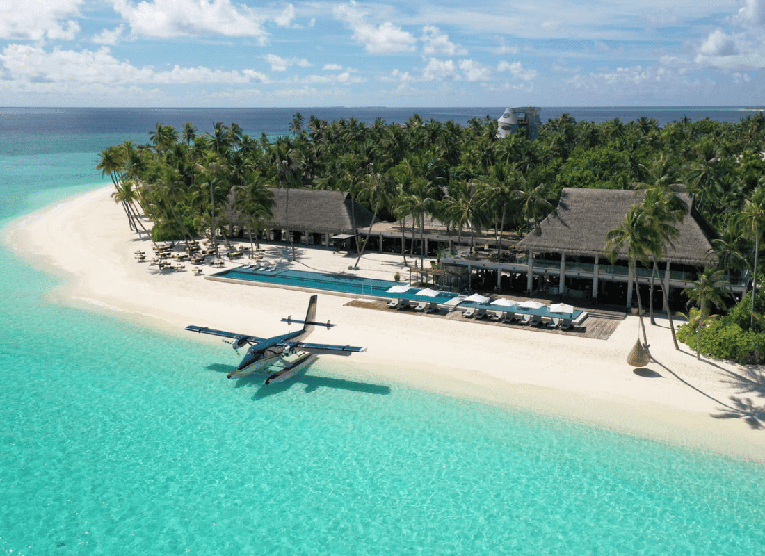 private_island_getaways_6vr3vDue.png