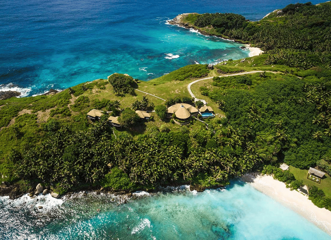 private_island_getaways_RvVIQJnq.png