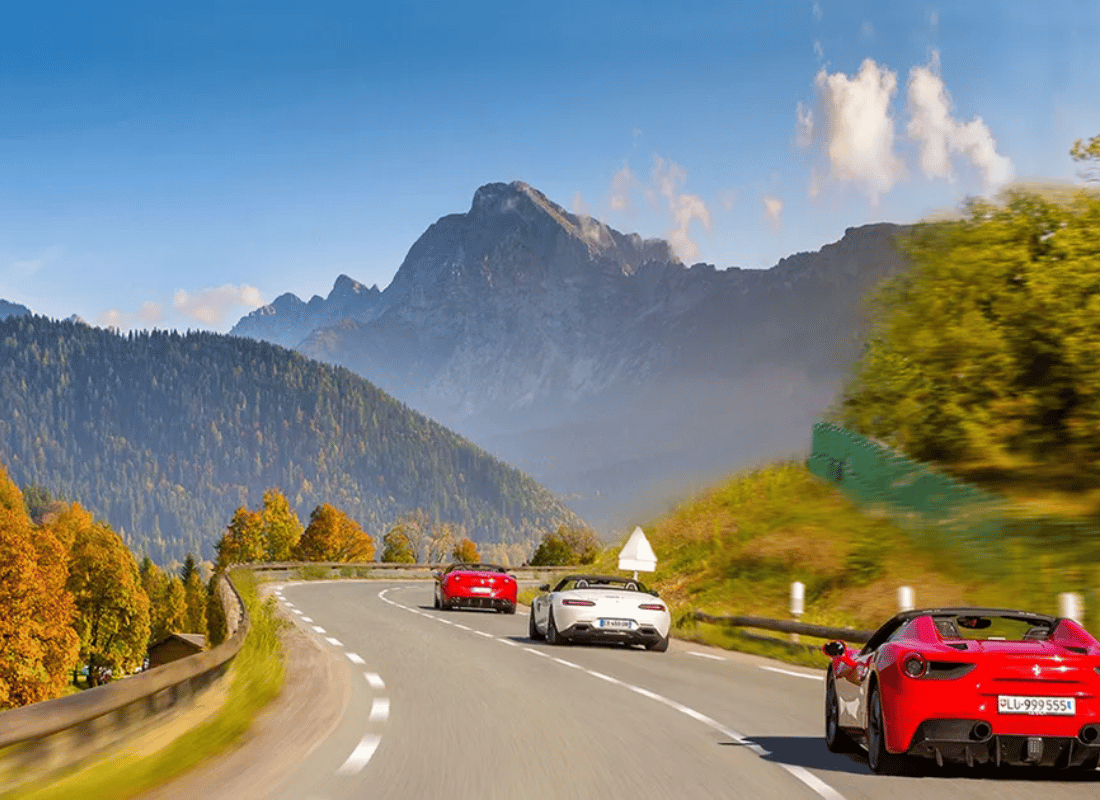 supercar_&_hypercar_road_tours_VwjyVLXs.png