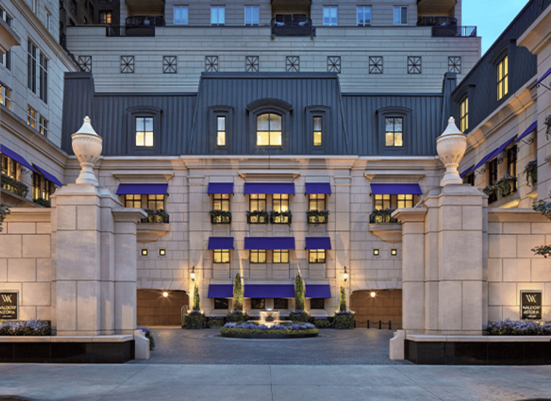 ultra‑luxury_hotel_&_resort_stays_v4BmEUry.png