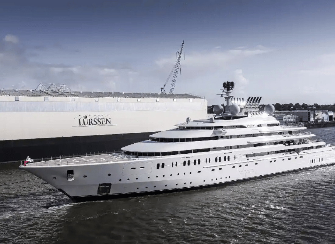 yacht_rental_alUHQuZS.png