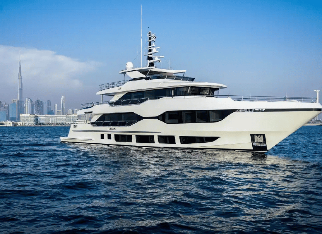yacht_rental_bTieCmoZ.png