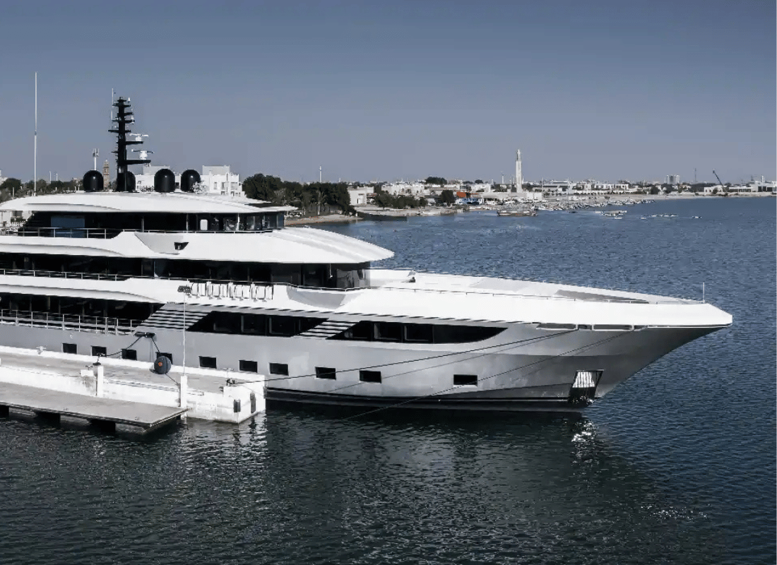 yacht_rental_idUOg2nK.png