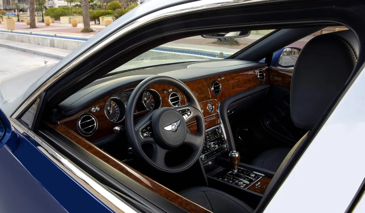 bentley_-_mulsanne_extended_wheelbase_-_car_rentals_near_me_-_used_cars_near_me_-_exclusive_concierge_club.webp