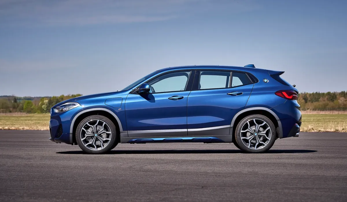 bmw_-_x2_xdrive28i_-_luxury_suv_car_rentals_-_preowned_suv_car_-_exclusive_concierge_club.webp