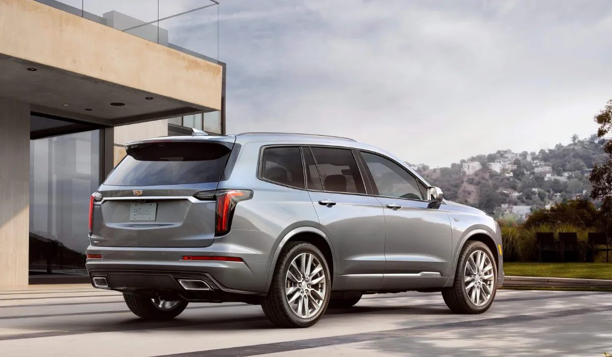 cadillac_-_xt6_premium_luxury_-_best_car_rentals_-_best_preowned_car_-_exclusive_concierge_club.webp
