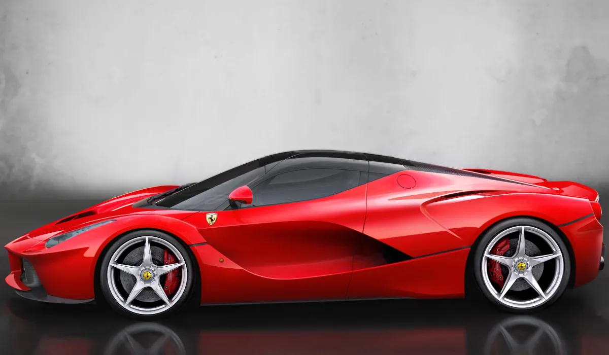 ferrari_-_laferrari_-_hyper_car_rentals_-_preowned_hyper_car_-_exclusive_concierge_club.webp