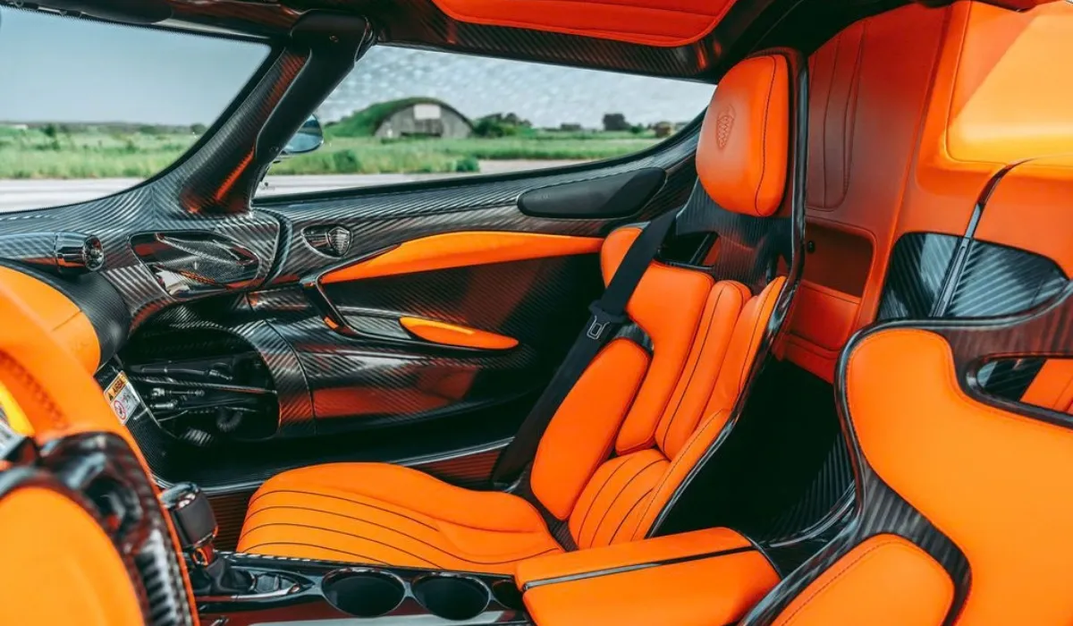 koenigsegg_jesko_attack_car_rentals_near_me_used_cars_near_me_exclusive_concierge_club.webp