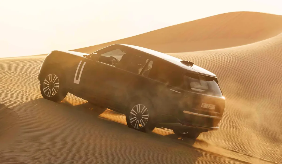 land_rover_range_rover_electric_electric_suv_rentals_preowned_electric_suv_exclusive_concierge_club.webp