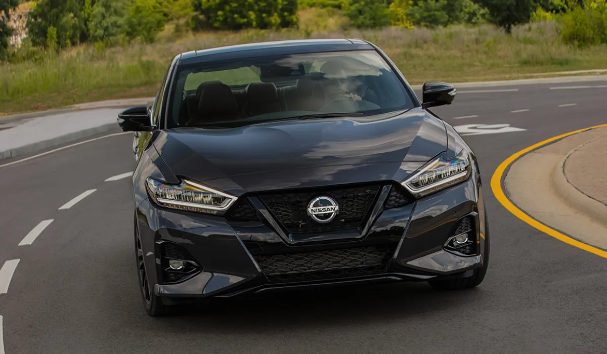 nissan_maxima_platinum_luxury_car_rentals_preowned_luxury_car_exclusive_concierge_club.webp